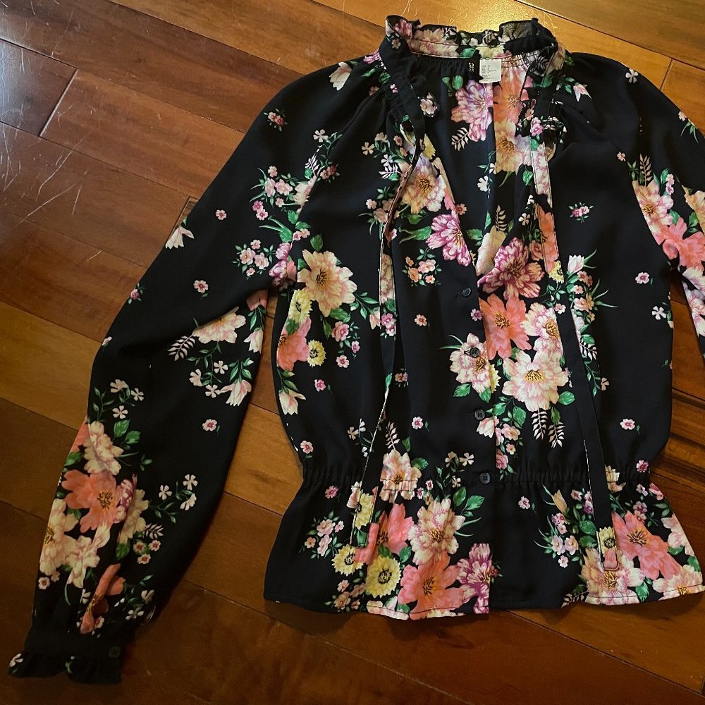 Blue and pink floral top